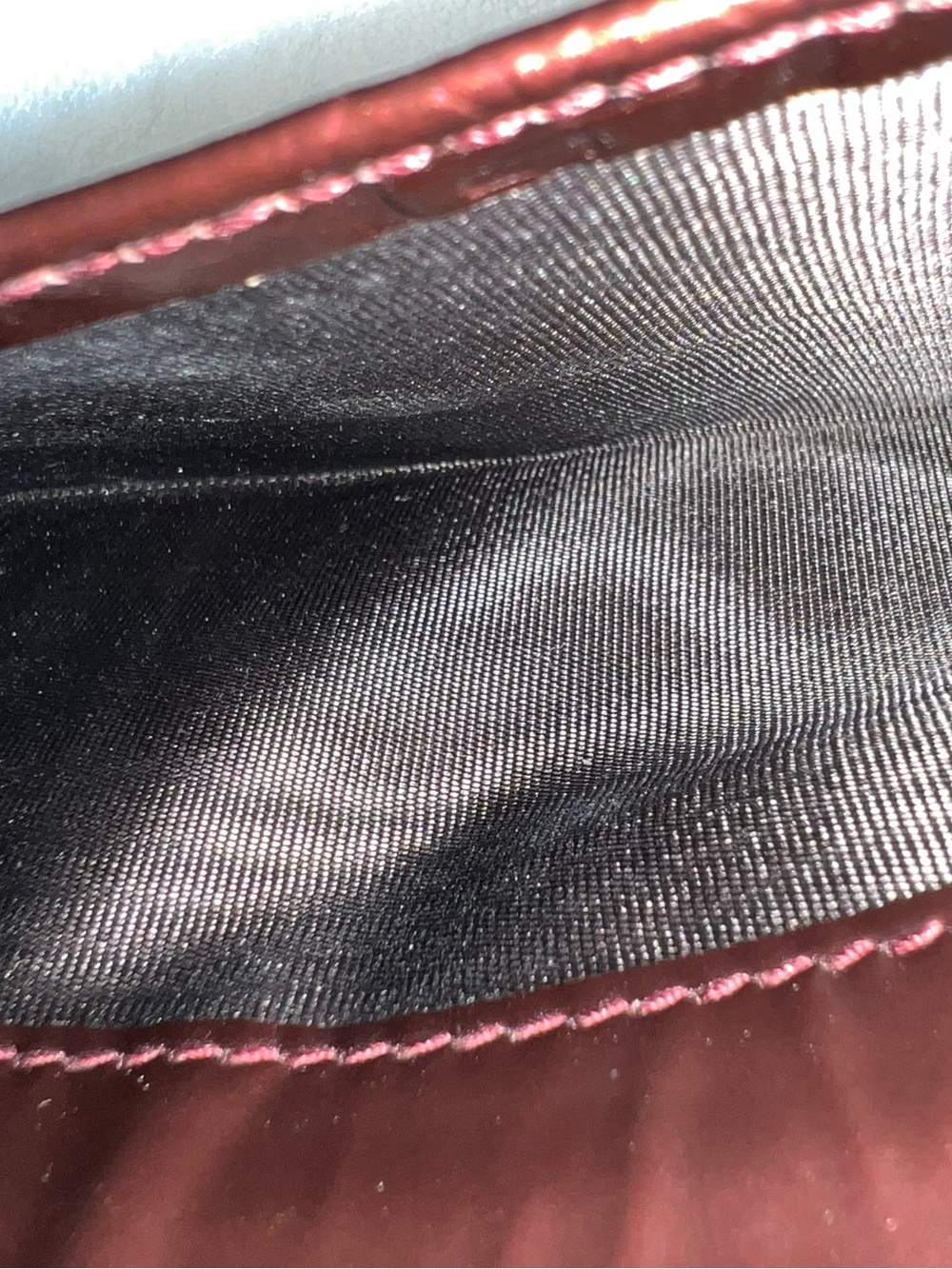 Gucci Burgundy Patent Leather GG Heart Continental Wallet - Picture 9 of 11
